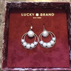 Lucky brand silver dangle earrings with stones